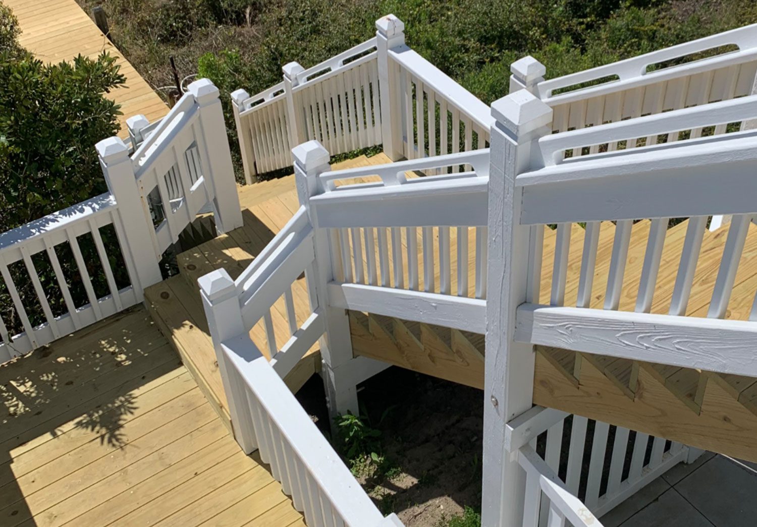 wrap around staircase